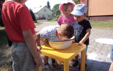 jak jsme slavili dětský den - den dětí a narozeniny 068 380x240