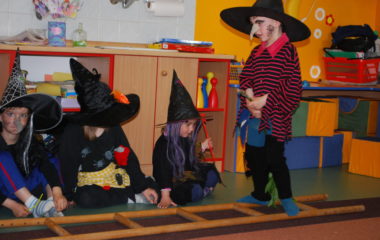 školní rok 2013 - 2014 - čar 105 380x240