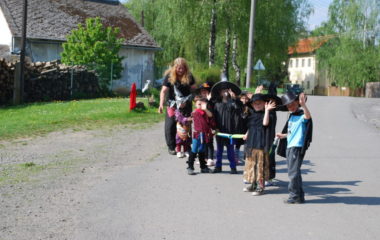 školní rok 2013 - 2014 - čar 37 380x240