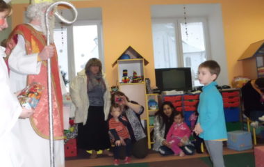 školní rok 2012 -2013 - Mikuláš 2012 74 380x240