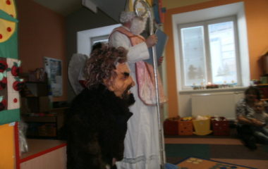 školní rok 2011 - 2012 - PC050014 380x240