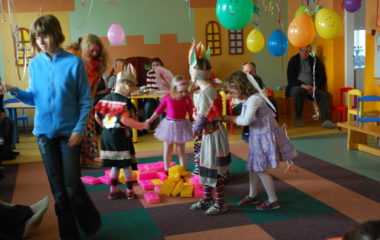 školní rok 2010 - 2011 - brez.2011 24 380x240