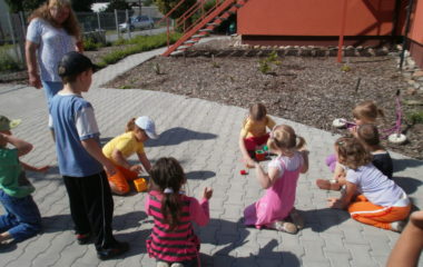 školní rok 2010 - 2011 - děts.den 2011 11 380x240