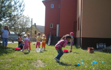 školní rok 2010 - 2011 - děts.den 2011 380x240