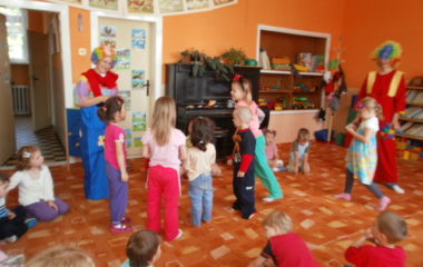 školní rok 2011 - 2012 - dětský den 2012 33 380x240