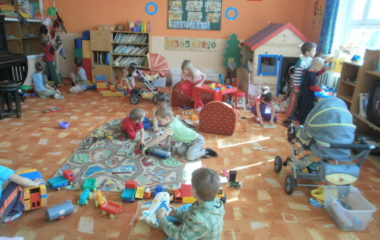 školní rok 2011 - 2012 - dětský den 2012 4 380x240