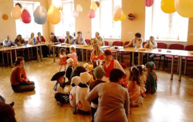 školní rok 2012 -2013 - karneval 2013 13 380x240