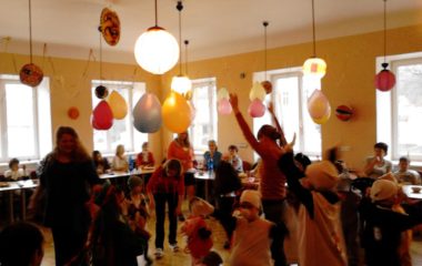 školní rok 2012 -2013 - karneval 2013 26 380x240