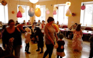 školní rok 2012 -2013 - karneval 2013 29 380x240