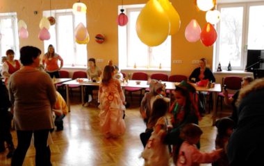 školní rok 2012 -2013 - karneval 2013 30 380x240