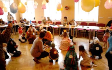 školní rok 2012 -2013 - karneval 2013 33 380x240
