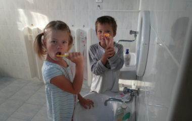 školní rok 2011 - 2012 - rozl.čer.2012 50 380x240