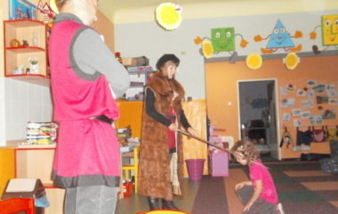 školní rok 2010 - 2011 - rozl. se škol. 2011 15 380x240