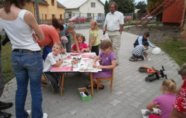 školní rok 2010 - 2011 - rozl. se škol. 2011 5 380x240