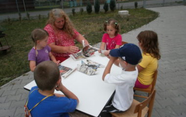 školní rok 2010 - 2011 - rozl. se škol. 2011 9 380x240