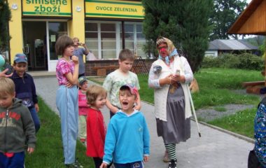 školní rok 2008 - 2009 - rozloučení 2009 Bohušov 006 380x240