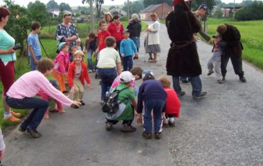 školní rok 2008 - 2009 - rozloučení 2009 Bohušov 014 380x240