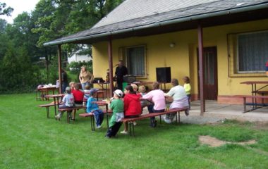 školní rok 2008 - 2009 - rozloučení 2009 Bohušov 035 380x240