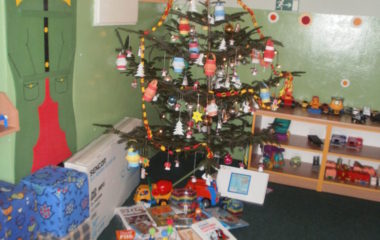 školní rok 2013 - 2014 - vánoce 23 380x240