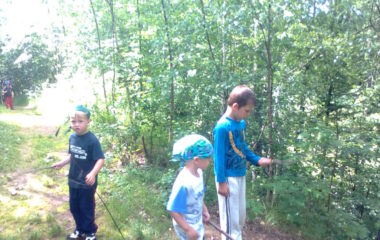 školní rok 2011 - 2012 - vycházka 17 380x240