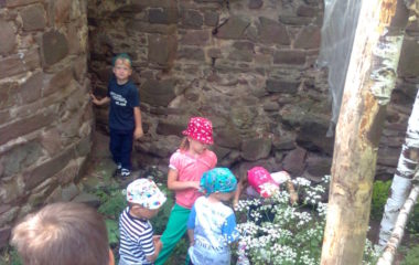 školní rok 2011 - 2012 - vycházka 2 380x240