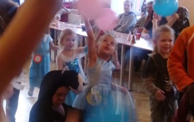 školní rok 2015 - 2016 - karneval 2016 62 380x240