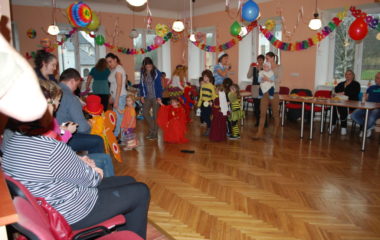 školní rok 2014 - 2015 - karneval2015 14 380x240