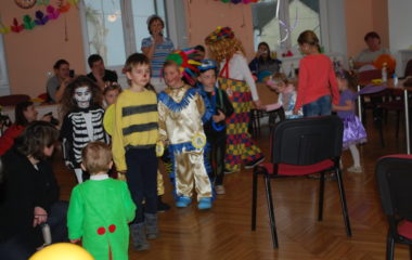 školní rok 2014 - 2015 - karneval2015 27 380x240