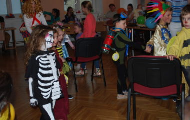 školní rok 2014 - 2015 - karneval2015 36 380x240