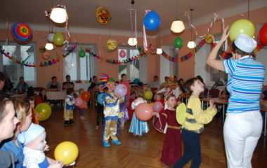 školní rok 2014 - 2015 - karneval2015 41 380x240