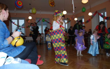 školní rok 2014 - 2015 - karneval2015 68 380x240