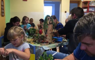 společné podzimní tvoření - IMG 20180925 WA0014 380x240