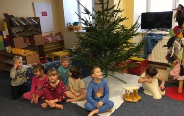 předvánoční posezeníčko - IMG 20181220 WA0036 380x240