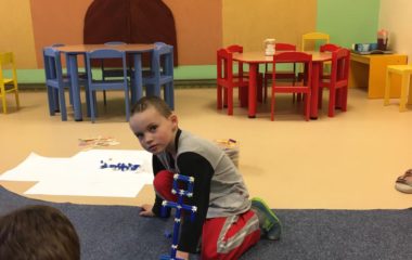 únor plný her s pěnou, sněhuláky a "kostráčky" - IMG 20210212 WA0035 380x240