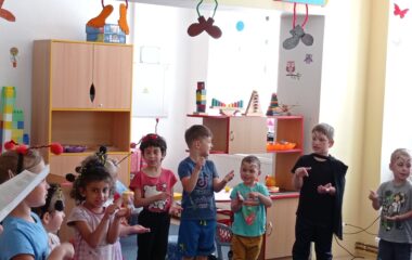 pro naše maminky :-) - IMG 20220516 151015 380x240