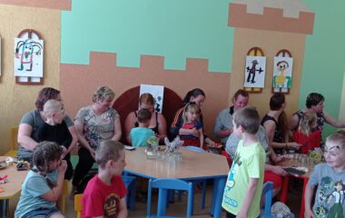 pro naše maminky :-) - IMG 20220516 153743 380x240