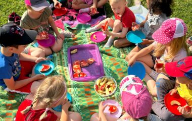 piknik na zahradě - IMG 20230626 WA0000 380x240