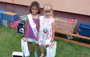 loučení se školkou :-) - IMG 20230620 155003 380x240