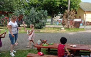 loučení se školkou :-) - IMG 20230620 155635 380x240