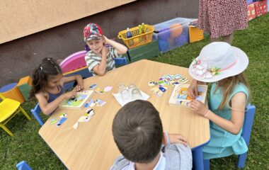 pasování našich předškoláků :-) - IMG 3900 380x240