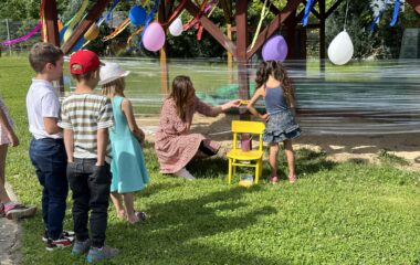 pasování našich předškoláků :-) - IMG 3908 380x240