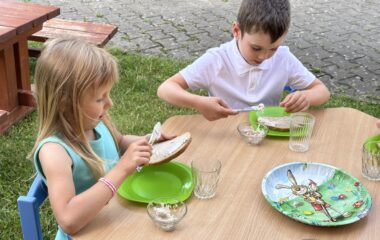 pasování našich předškoláků :-) - IMG 3936 380x240
