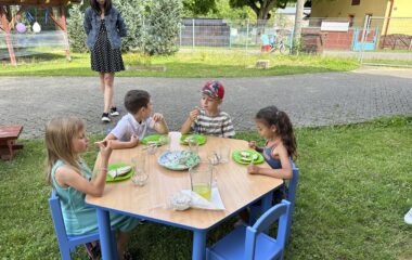 pasování našich předškoláků :-) - IMG 3939 380x240