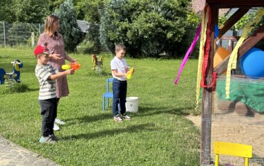 pasování našich předškoláků :-) - IMG 3941 380x240