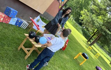 pasování našich předškoláků :-) - IMG 3947 380x240