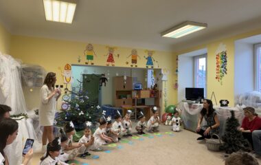 vánoční besídka - IMG 7701 380x240