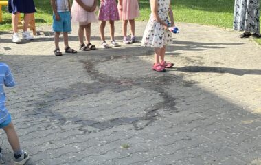 "Ahoj školko" - loučení s předškoláky - IMG 3302 380x240
