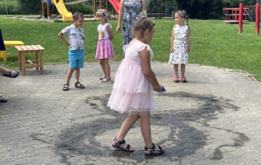"Ahoj školko" - loučení s předškoláky - IMG 3308 380x240