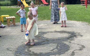 "Ahoj školko" - loučení s předškoláky - IMG 3309 380x240