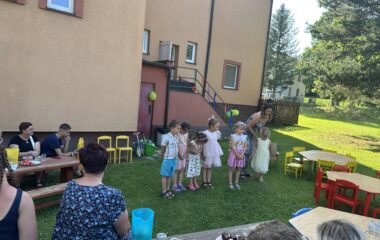 "Ahoj školko" - loučení s předškoláky - IMG 3325 380x240
